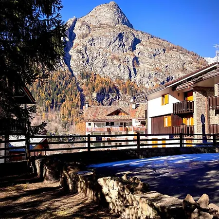 Apartment Caldo Rifugio Con Giardino In Pieno Centro