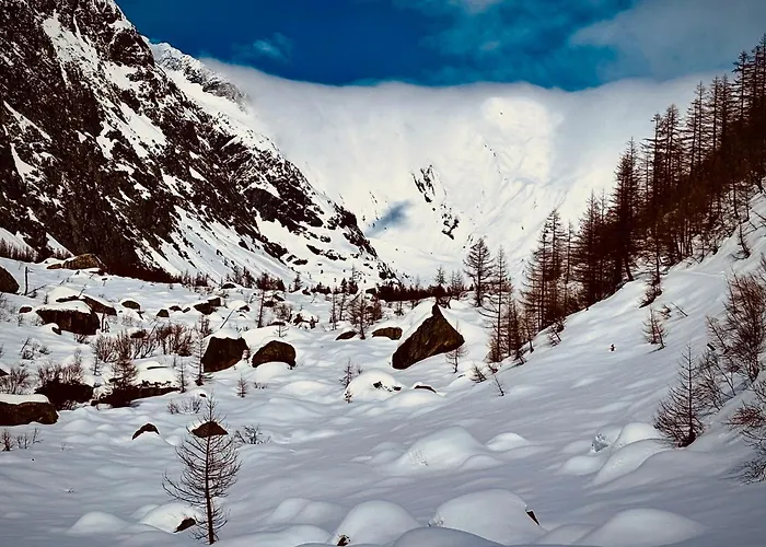 Appartement Caldo Rifugio Con Giardino In Pieno Centro Courmayeur